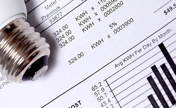 Subsidios al consumo de luz y gas: extendieron el plazo hasta el 31