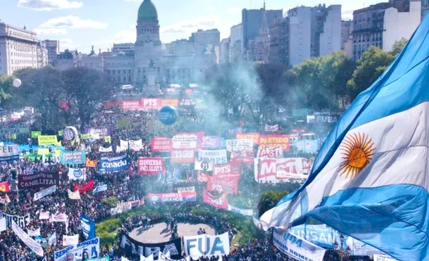 MARCHAUNIVERSITARIA